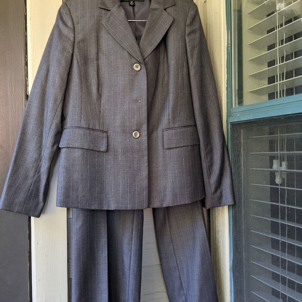 Suit